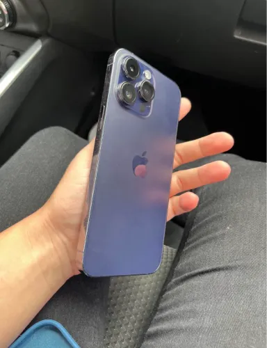 iPhone 14 PRO TORRANDO 