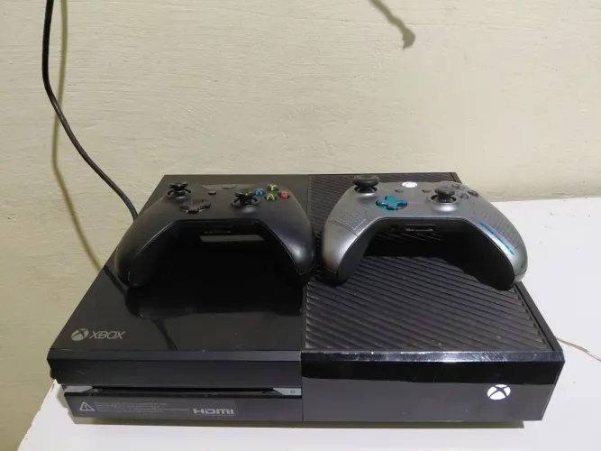 Xbox one fat 1tb (usado)