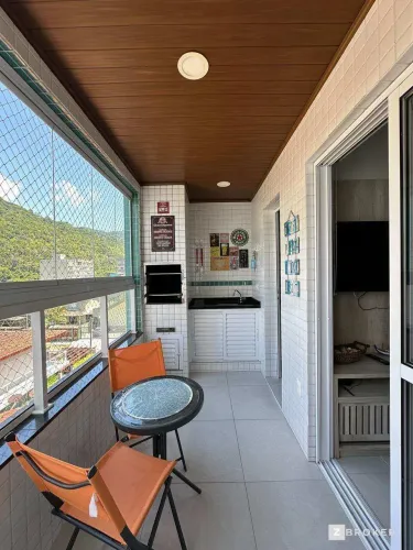 Apartamento na Praia da Toninhas