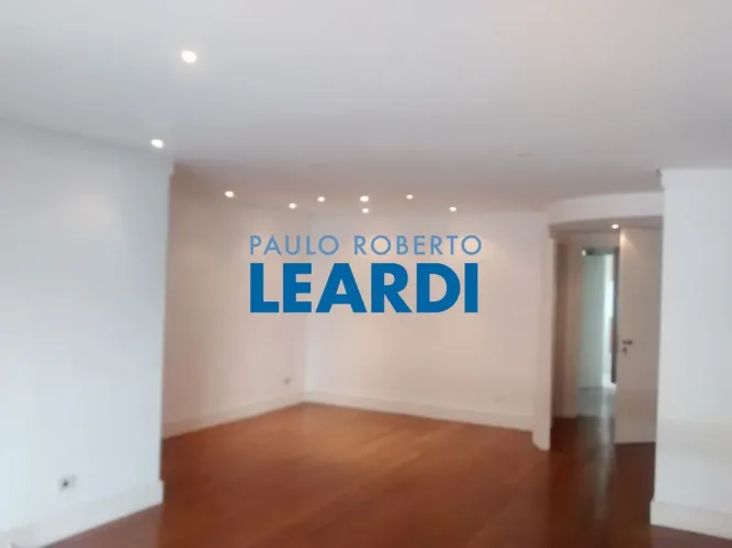 APARTAMENTO - REAL PARQUE - SP