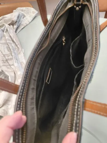 Bolsa Vitor Hugo semi- nova