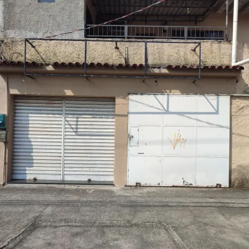 Alugo loja em Ramos rua residencial