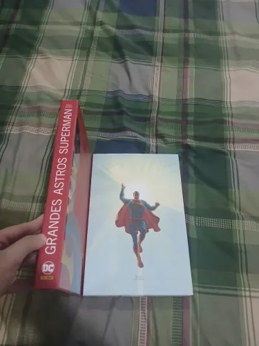 Superman Grandes Astros - Edição Absoluta