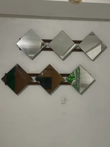 Quadro no formato de espelho