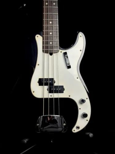 Fender American Standard Precision Bass 1995 USA + Case 
