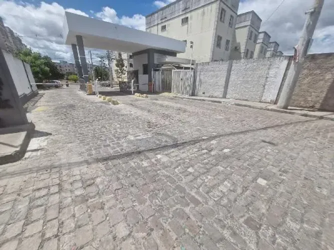 Imóvel com potencial Apartamento no Calumbi, Feira de Santana - BA, Apto 201, 2 quartos,