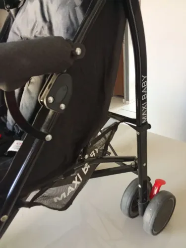 Carrinho De maxbaby novo 