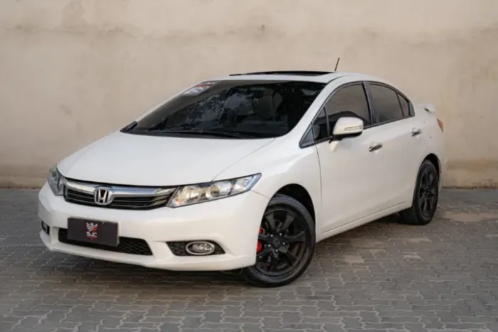 Honda Civic Sedan EXS 1.8/1.8 Flex 16V Aut. 4P 2013