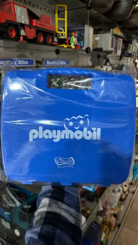 Maleta plástica Playmobil nova, item colecionável sem uso.