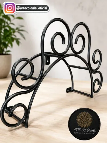 Suporte para mangueiras estilo colonial