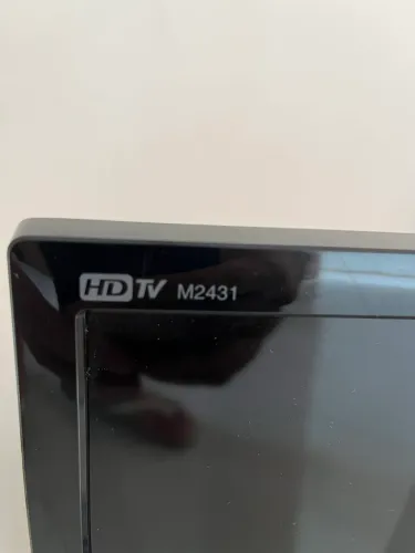 TV Monitor LG - Preto Brilhante LED 24" 24MN33N - Conexão HDMI