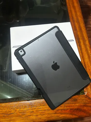 iPad 9 geração 64gb + Capa