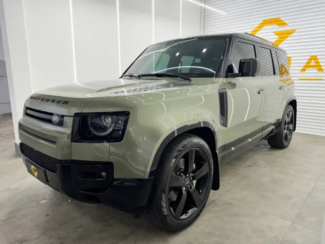 Land Rover Defender 110 X D300 HSE Mhev DIE AUT 2024