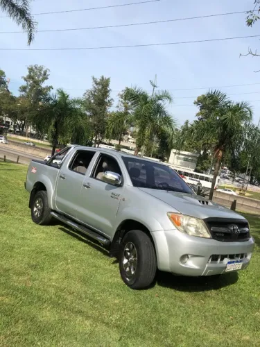 Toyota Hilux CD SRV D4-d 4X4 3.0 TDI Diesel AUT 2006