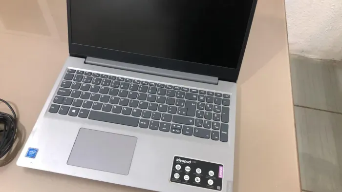 Notebook (DEFEITO) Lenovo Ideapad S145