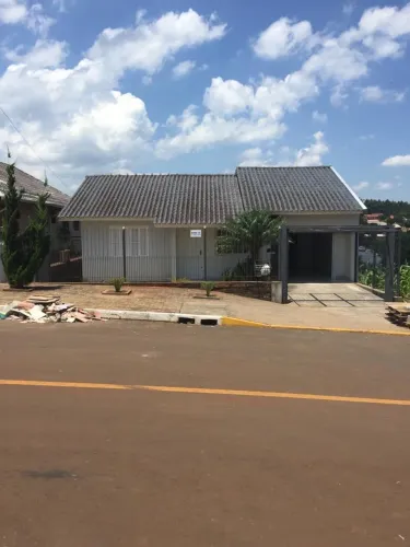Casa em Teutônia bairro canabarro 