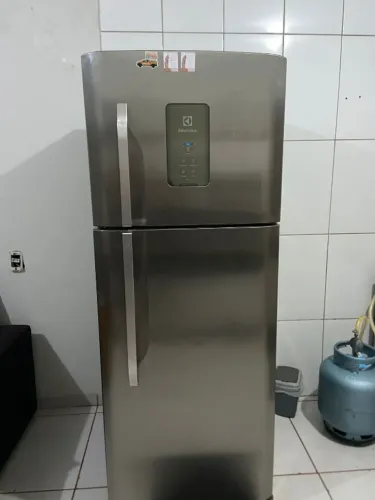 Geladeira Electrolux Frost Free Inox TF51X 433L - Único Dono