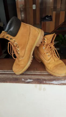 Bota Timberland yellow boot 6in premium - Br 39/40 - Us 7,5