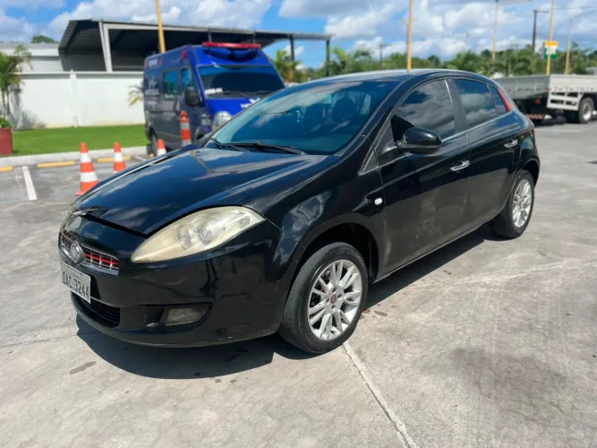 Fiat Bravo Essence 1.8 Flex 16V 5P 2013