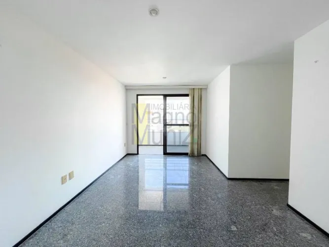 Ed. Melissa - Apartamento a 200 metros da Beira Mar com 3 quartos para alugar, 61 m² por R