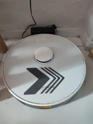 ROBÔ ASPIRADOR SMART 700