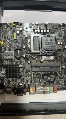 Placa mãe LGA 1200 MINI ITX nova