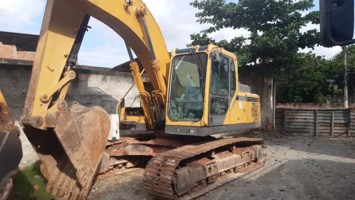 Escavadeira SDLG 6225E 25T