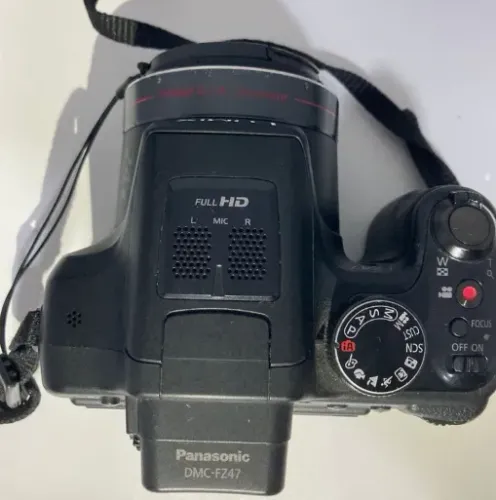 Camera lumix fz47