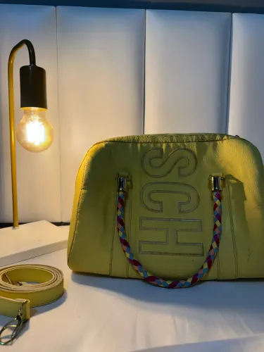 bolsa inspiração SCHÜTZ- com alça