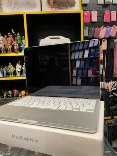 MACBOOK NEO A18 PRO 256GB SSD LACRADO - garantia apple 1 ano ate 18x