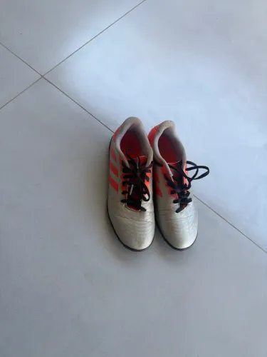 Chuteira infantil 34 adidas