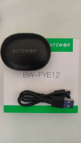 Caixa de Carregamento Fone Blitzwolf Fye12