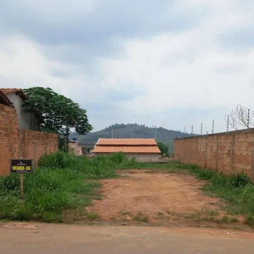 Vendo lote no bairro Amazônia 