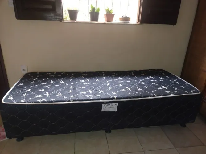 Cama de solteiro 