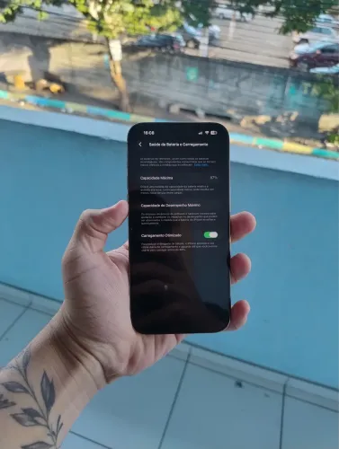 iPhone 14 Pro Max ( Traseira Trincada )