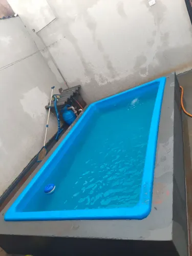 Piscina com motor 