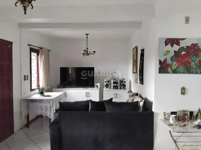 Casa Residencial/Sobrado para aluguel, 6 quartos, 1 suíte, 1 vaga, Sarandi - Porto Alegre/