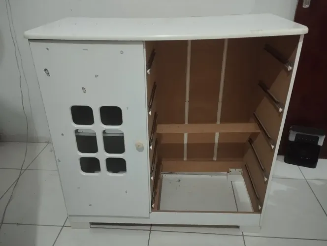 Cômoda em ótimo estado 