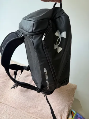 Mochila original UNDER ARMOUR academia