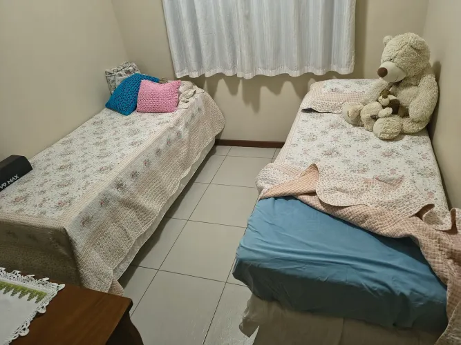 2 cama box de solteiro com colchão