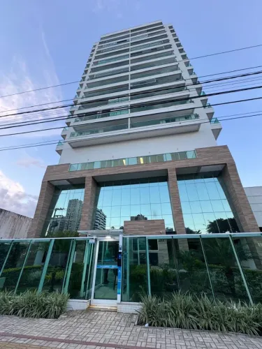 Ed. Atlântico Sul, 3 suítes no Marco, requinte e excelente qualidade, Mobiliado