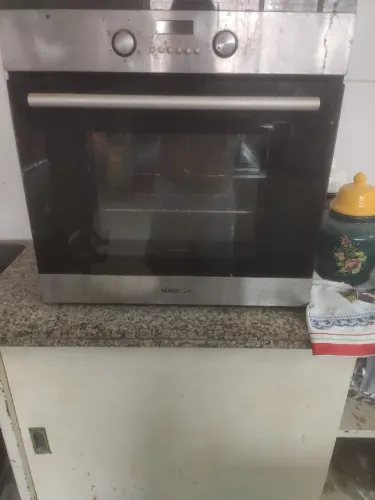 Forno de embutir 