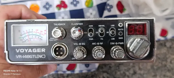 Rádio PX Voyager VR148 super conservado. 