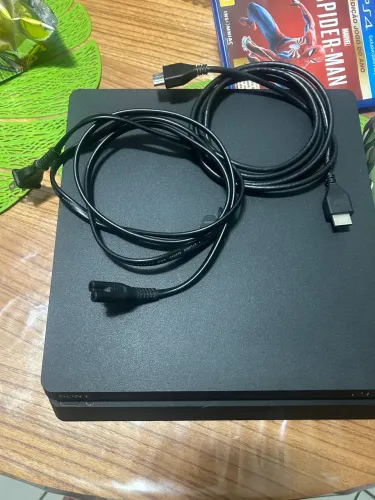 Vendo Ps4 1T