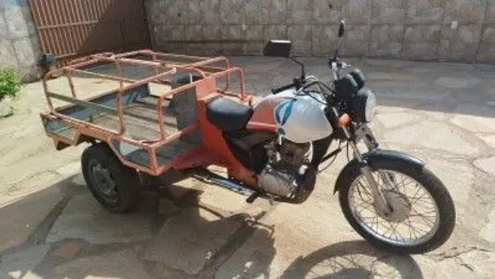 Triciclo/C Aberta.