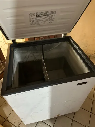 Freezer de 1 porta esmaltec