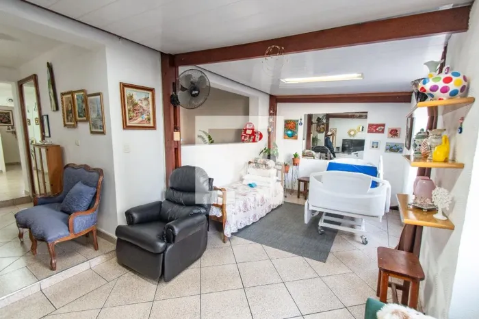 Casa à Venda - Vila Mariana, 3 Quartos, 260 m2