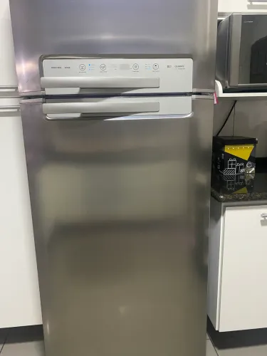 Geladeira Inox Electrolux 430 litros