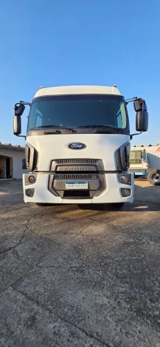 Ford Cargo 2429