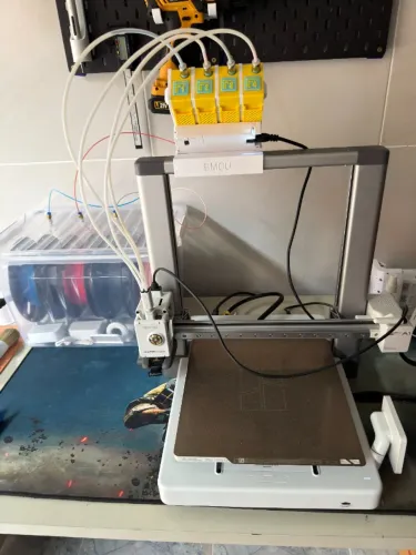 Impressora 3D Bambu Lab A1 + BMCU